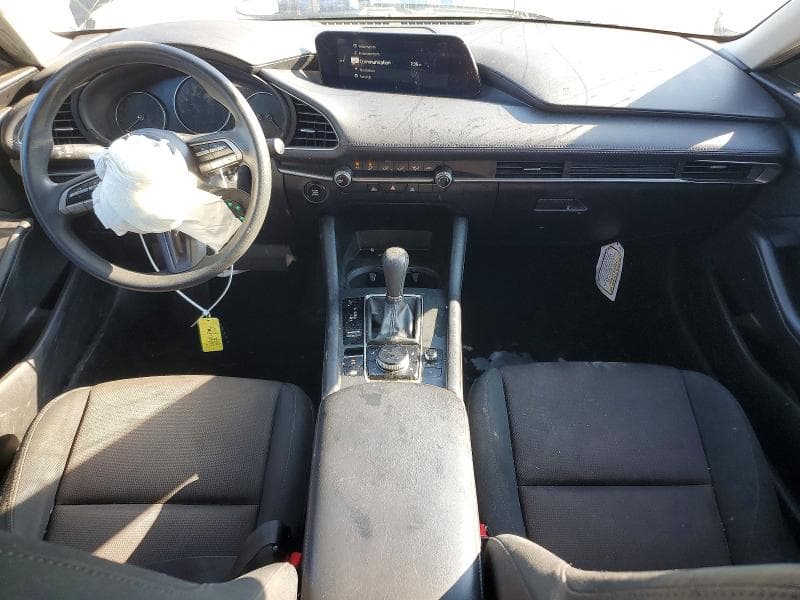2022 MAZDA 3 8