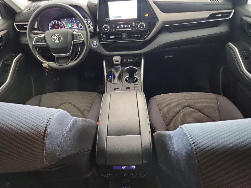 2023 TOYOTA HIGHLANDER L 8