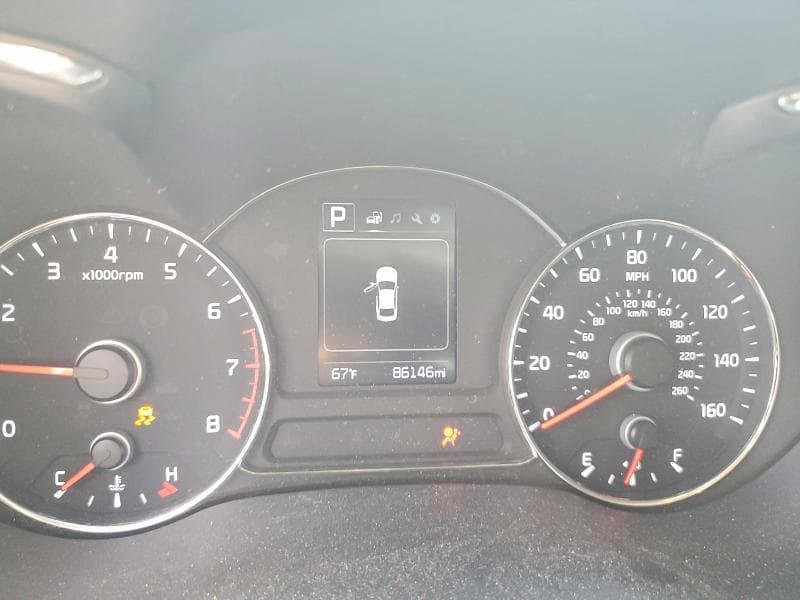 2017 KIA FORTE EX 9