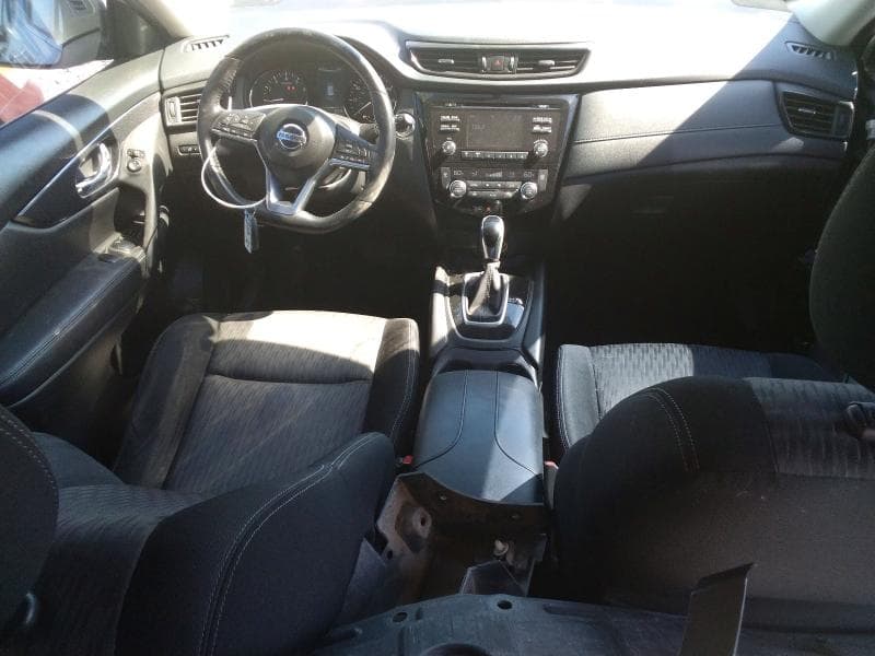 2017 NISSAN ROGUE SV 8