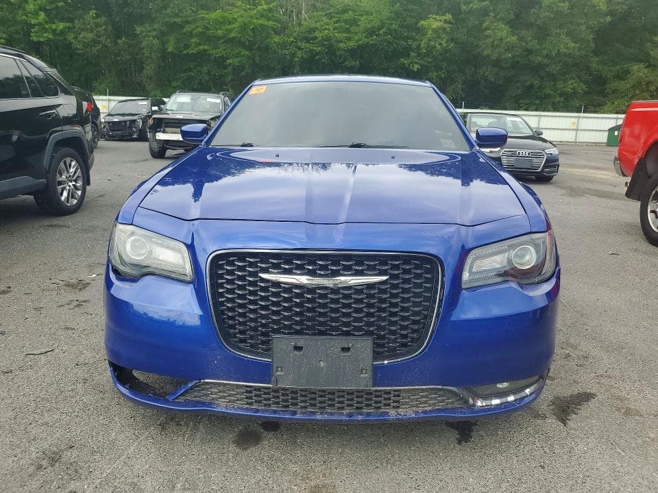 2019 CHRYSLER 300 S 5