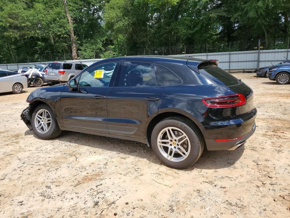 2017 PORSCHE MACAN 2