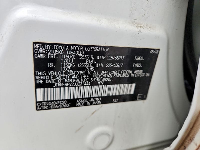2018 TOYOTA RAV4 XLE 13