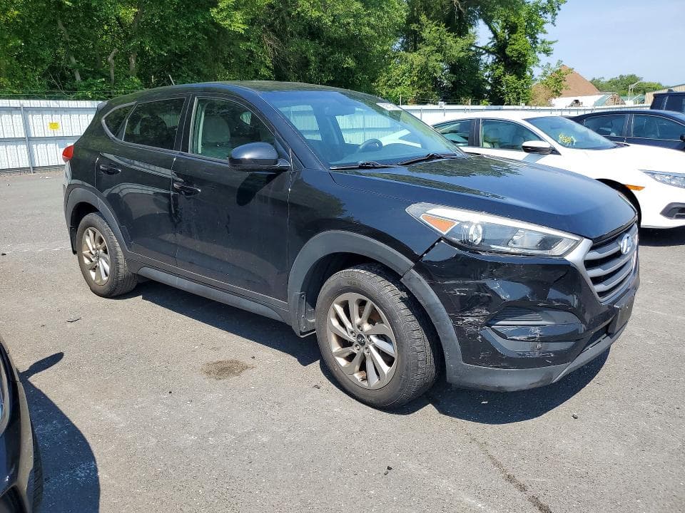 2018 HYUNDAI TUCSON SE 4