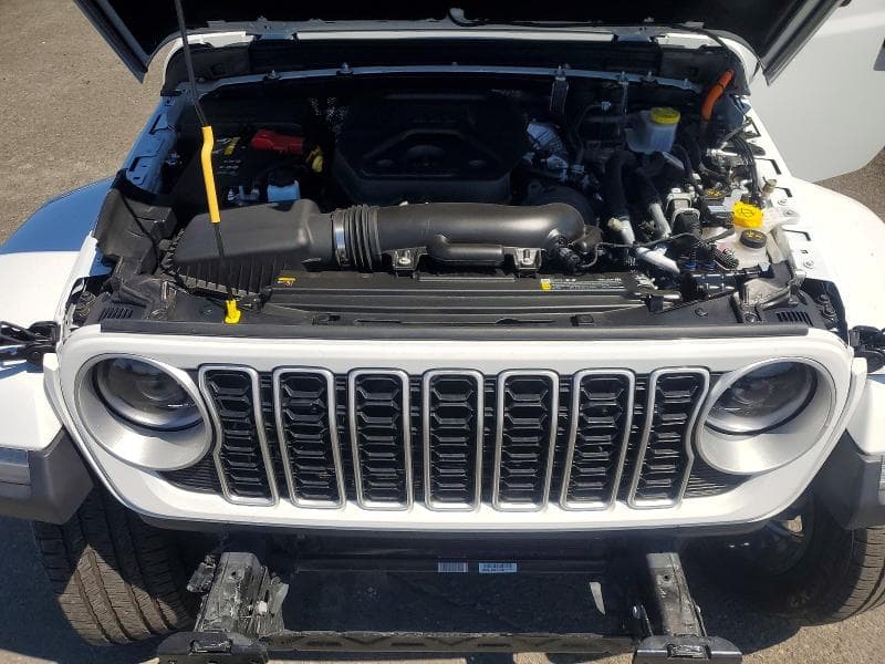 2025 JEEP WRANGLER SAHARA 4XE 11