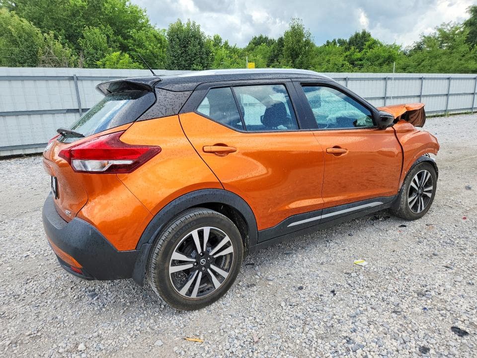 2018 NISSAN KICKS SR 3