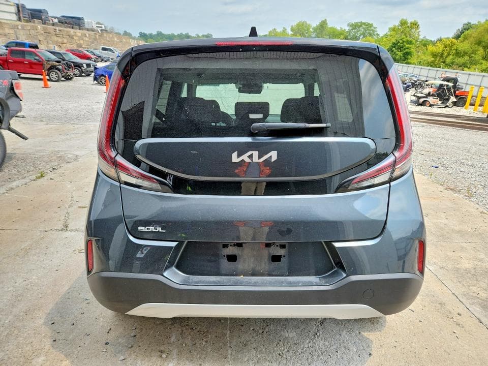 2025 KIA SOUL LX 6
