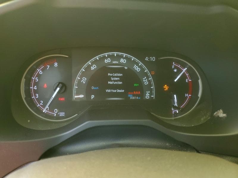 2020 TOYOTA RAV4 LIMITED 9
