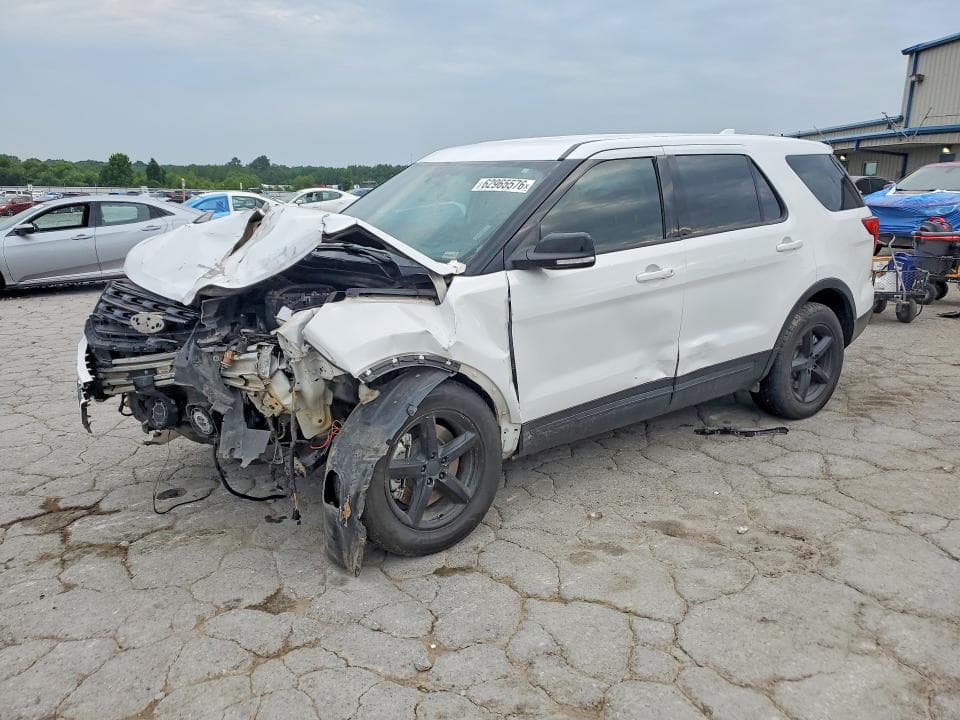 2017 FORD EXPLORER XLT - 1