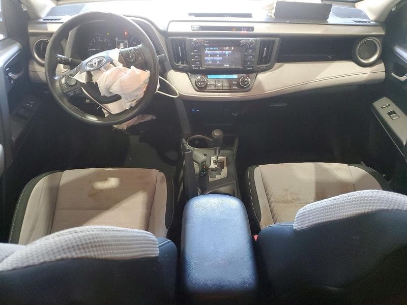 2017 TOYOTA RAV4 XLE 8