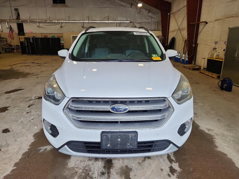 2017 FORD ESCAPE SE 5