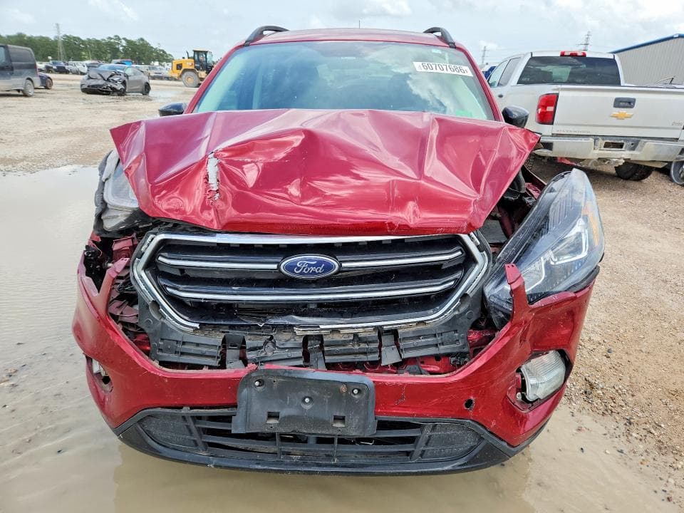 2017 FORD ESCAPE SE 5