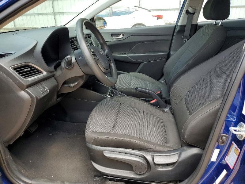 2020 HYUNDAI ACCENT SE 7