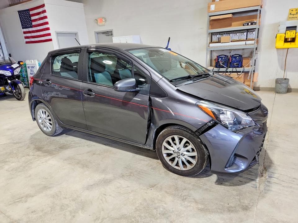 2018 TOYOTA YARIS 5-DOOR LE 4