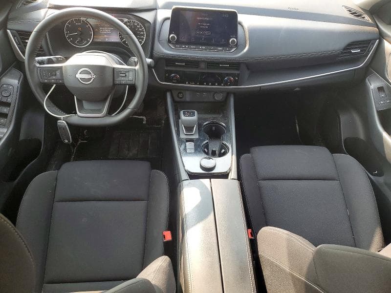 2025 NISSAN ROGUE S 8