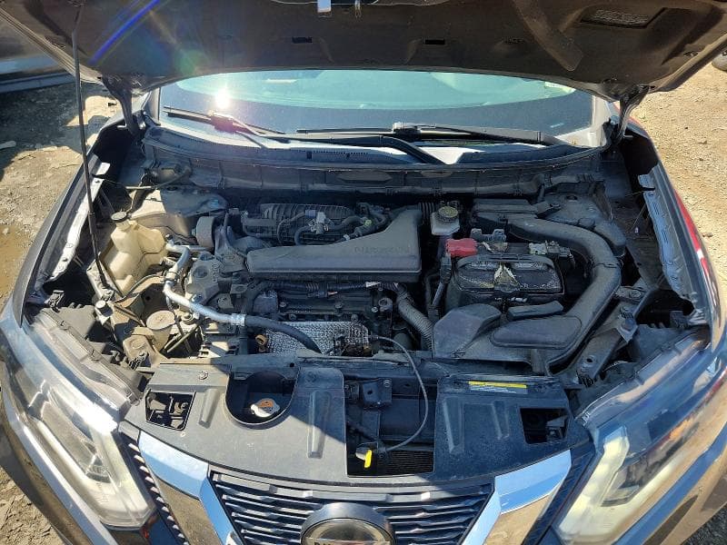2018 NISSAN ROGUE SV 12