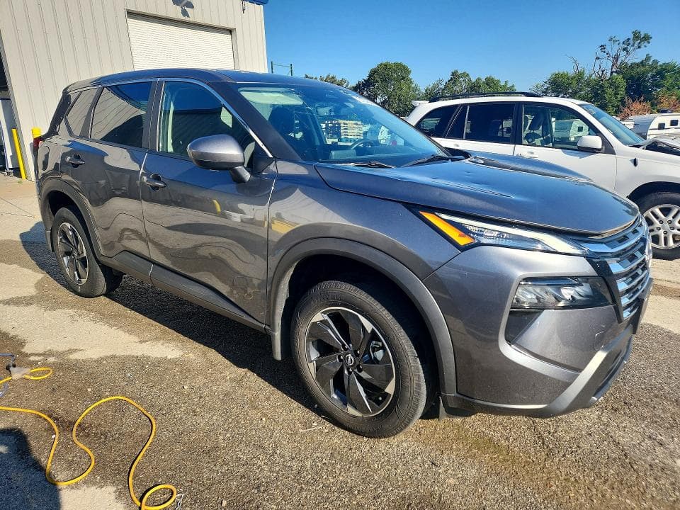 2024 NISSAN ROGUE SV 4