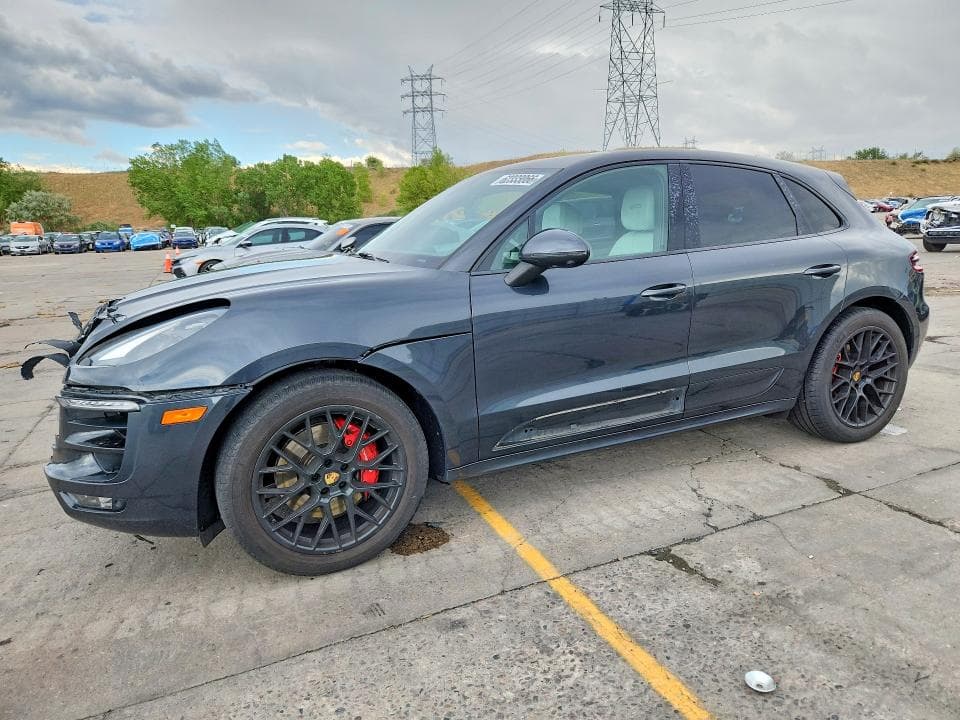 2017 PORSCHE MACAN GTS - 1