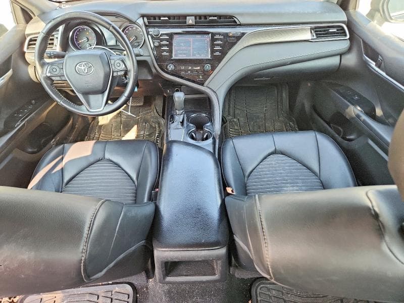 2019 TOYOTA CAMRY SE 8