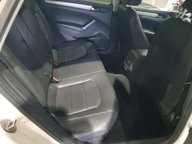 2020 VOLKSWAGEN PASSAT SE 10