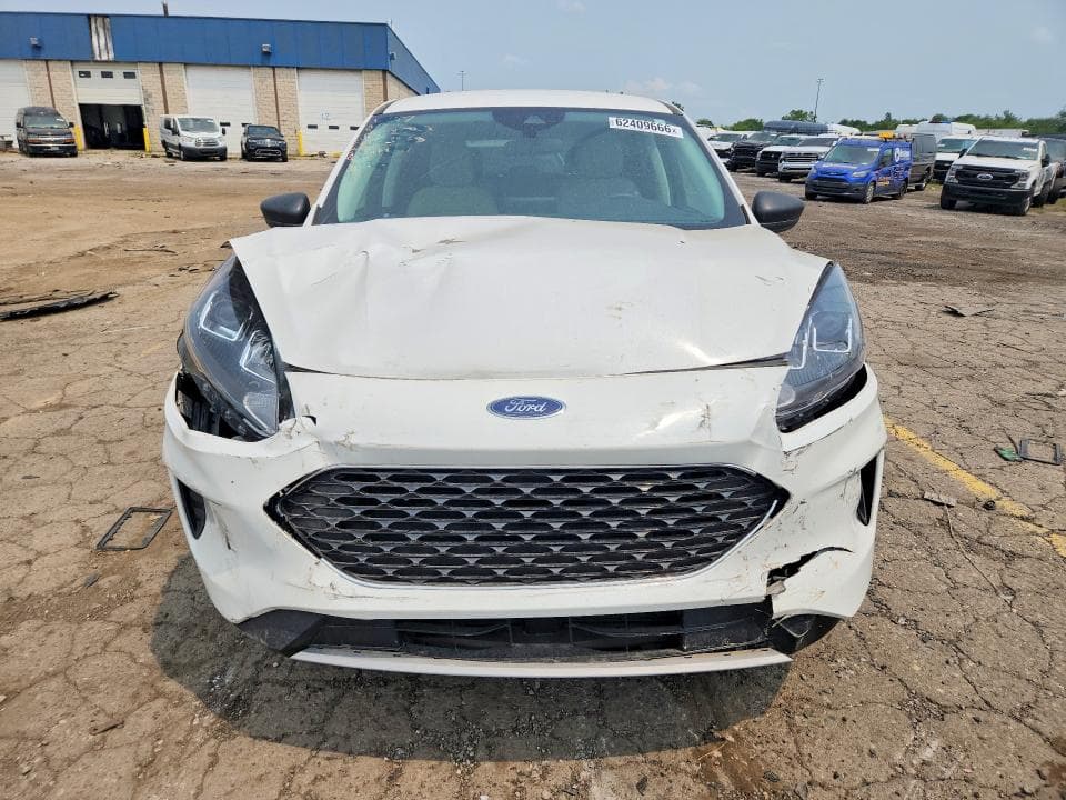2022 FORD ESCAPE SE 5