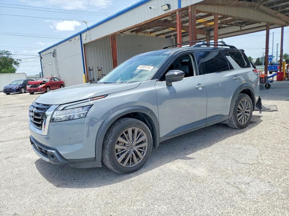2024 NISSAN PATHFINDER SL