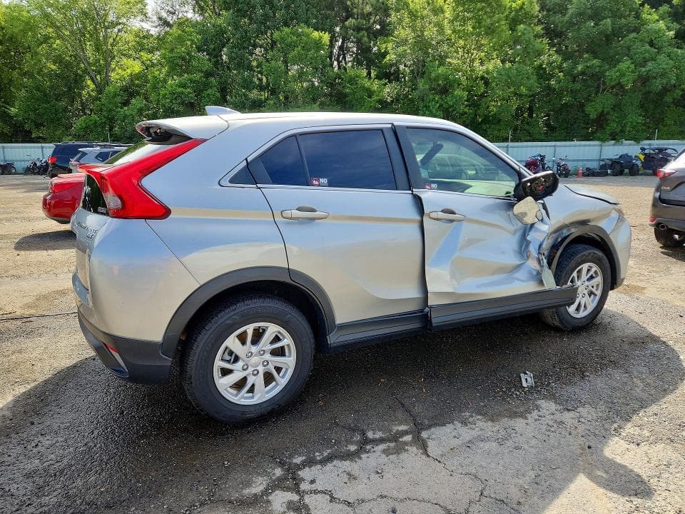 2019 MITSUBISHI ECLIPSE CROSS ES 3