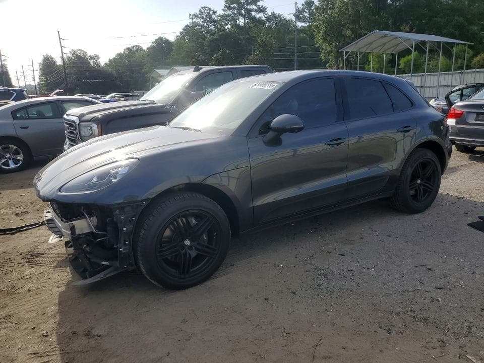 2021 PORSCHE MACAN - 1