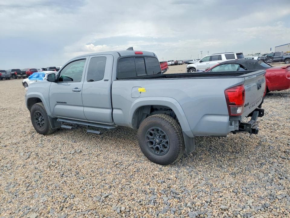 2021 TOYOTA TACOMA SR5 V6 2