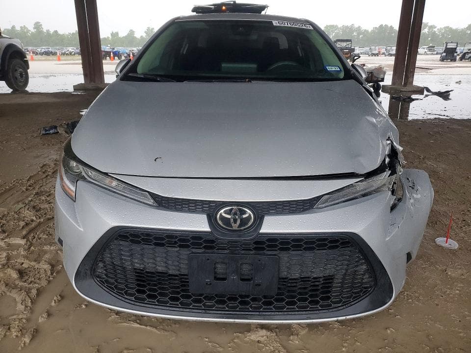 2022 TOYOTA COROLLA LE 5