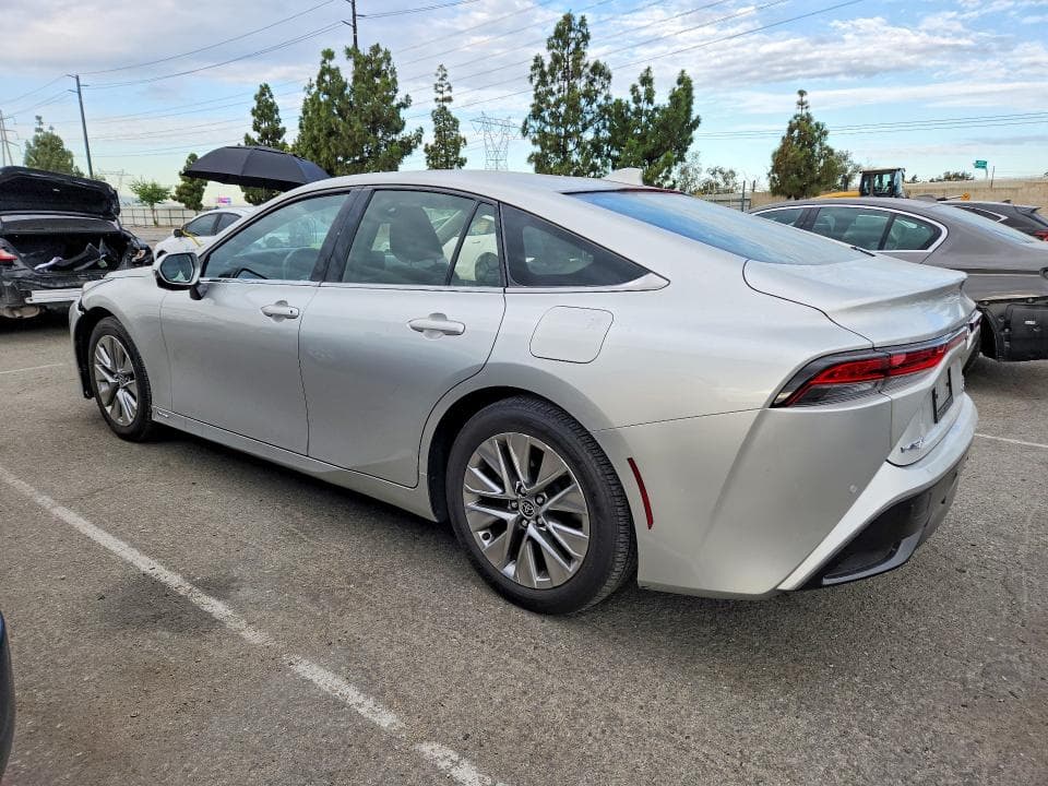2024 TOYOTA MIRAI XLE 2