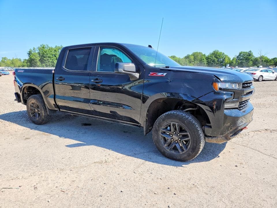 2019 CHEVROLET SILVERADO 4
