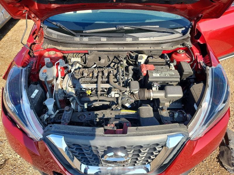 2019 NISSAN KICKS SR 11