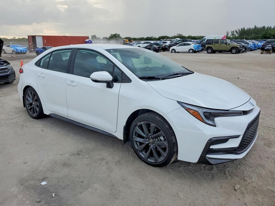 2026 TOYOTA COROLLA SE 4