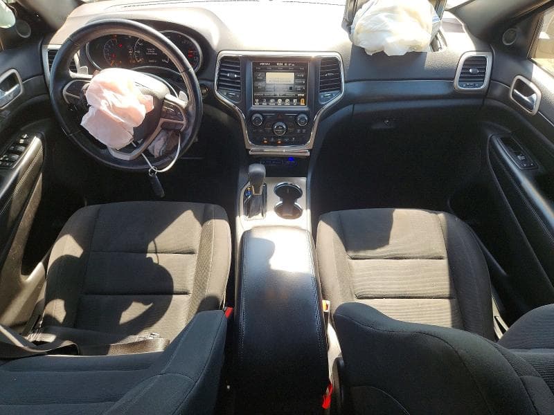 2017 JEEP GRAND CHEROKEE LAREDO 8