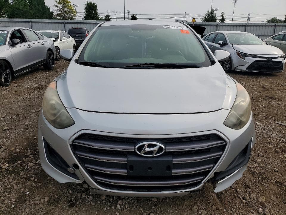2017 HYUNDAI ELANTRA GT BASE 5