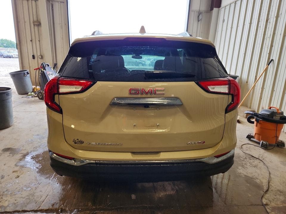 2023 GMC TERRAIN AT4 6