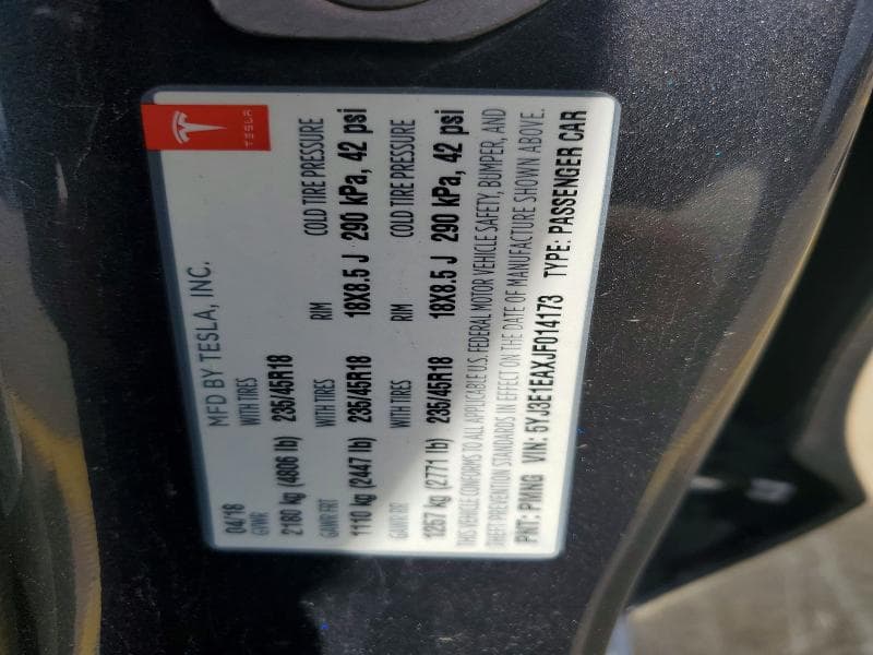 2018 TESLA MODEL 3 13