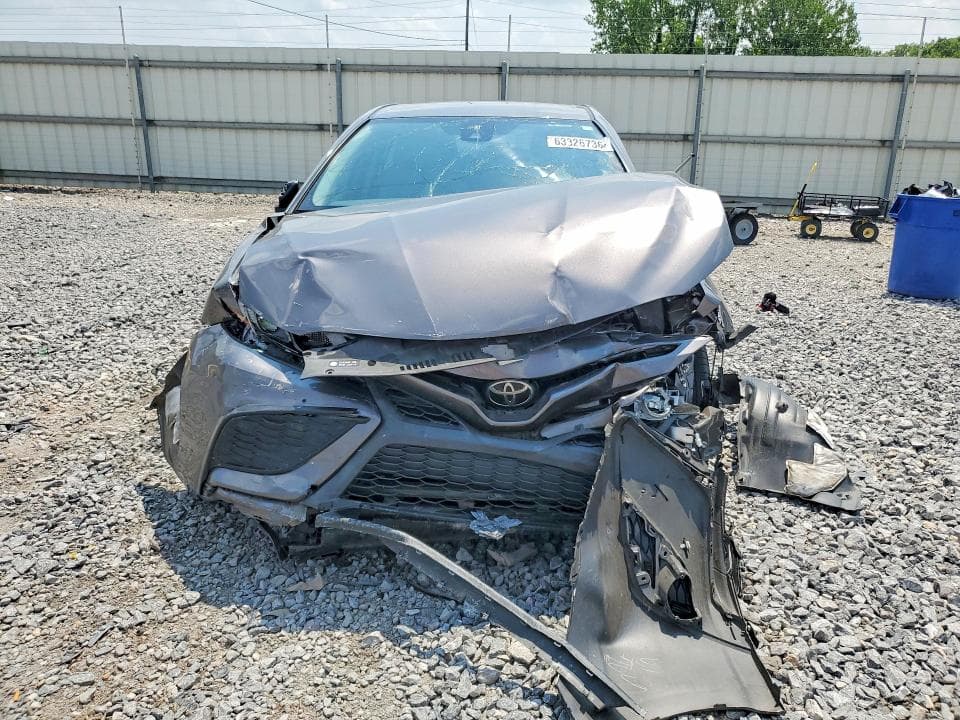 2021 TOYOTA CAMRY SE 5