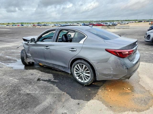 2018 INFINITI Q50 3.0T LUXE 2