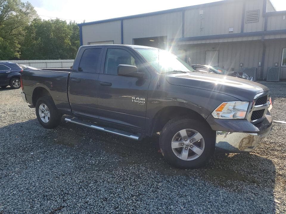 2022 RAM 1500 4