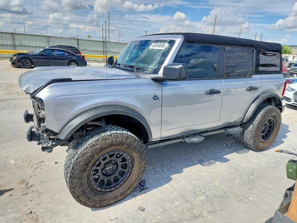 2023 FORD BRONCO BASE - 1