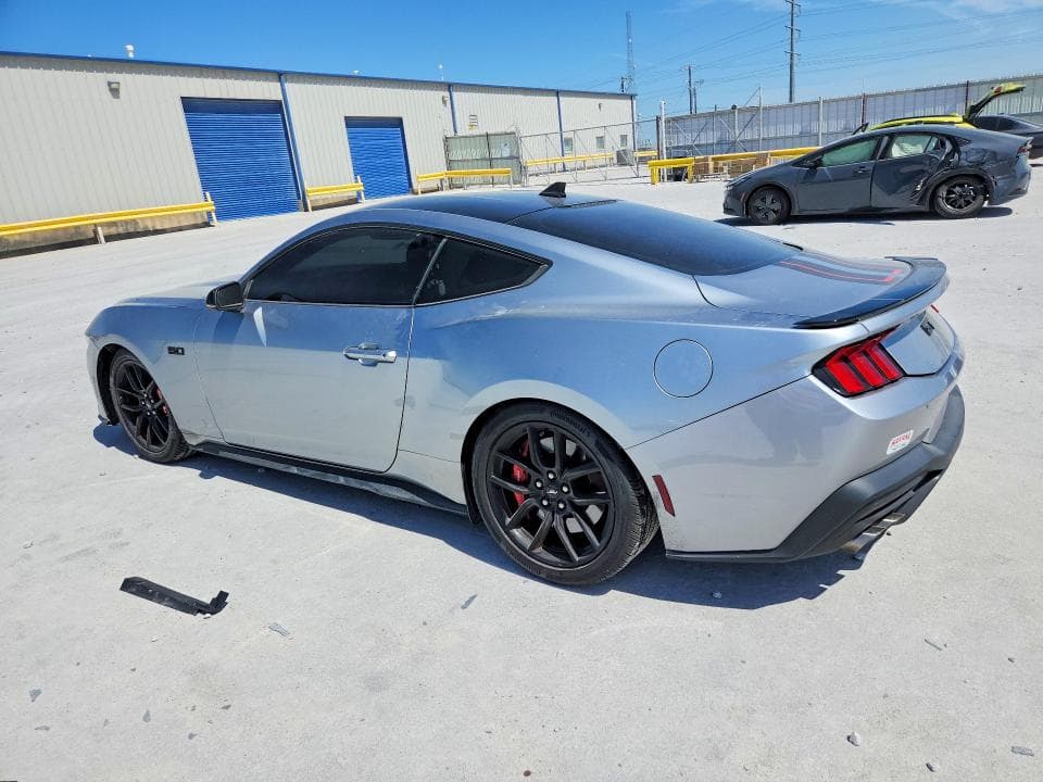 2024 FORD MUSTANG GT 2