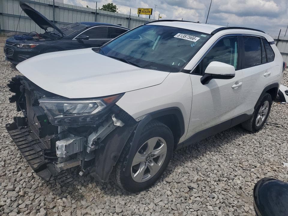 2020 TOYOTA RAV4 XLE - 1