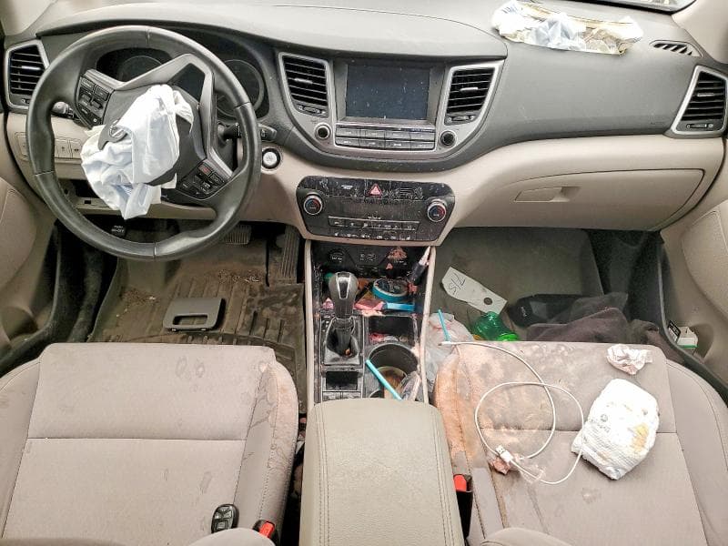 2018 HYUNDAI TUCSON VALUE 8
