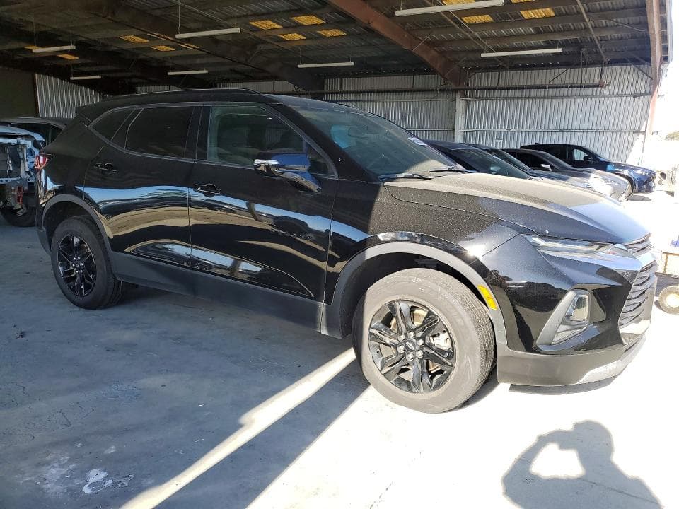 2021 CHEVROLET BLAZER 2LT 4