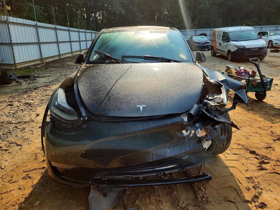 2023 TESLA MODEL Y 5