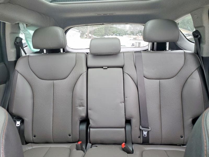 2020 HYUNDAI SANTA FE SEL 10
