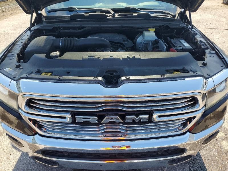 2019 RAM 1500 LARAMIE 11
