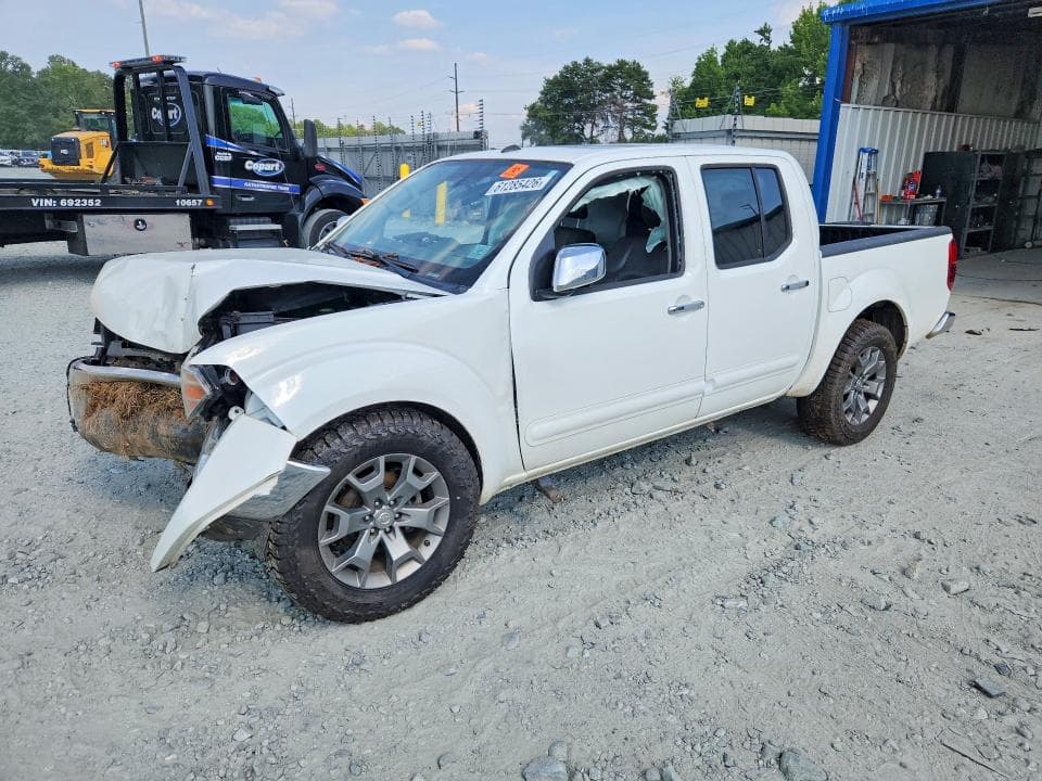 2019 NISSAN FRONTIER SL - 1
